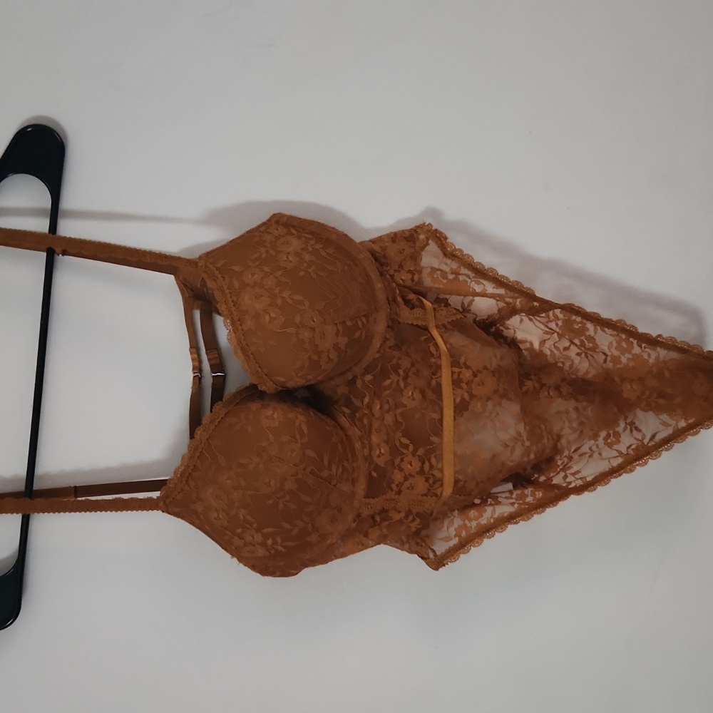 Women's body suit